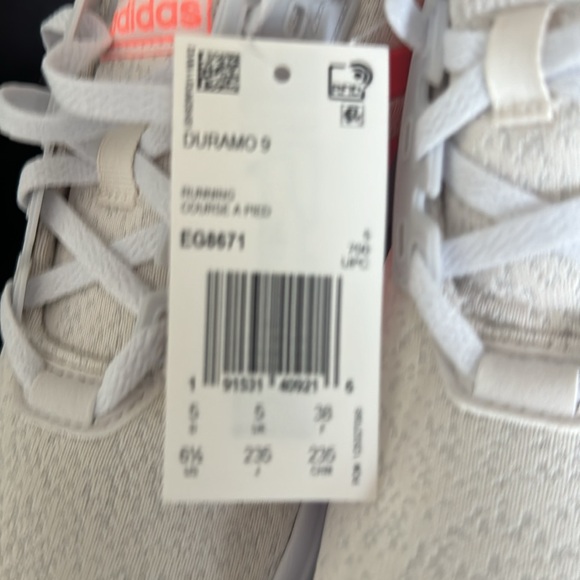 Adidas sneakers - Picture 2 of 3